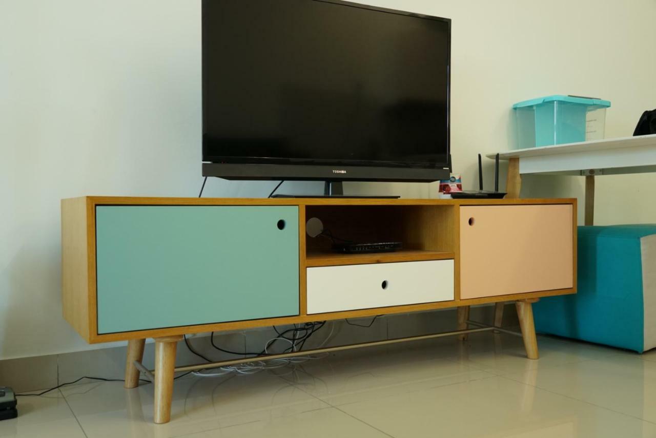 2 Carpark Gep 5 Star Hotel Bed & Sofa Studio Seri Kembangan Buitenkant foto